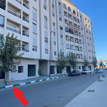 Appart Neuf Lumineux Climatise 1Ere Etage Tangeri Esterno foto