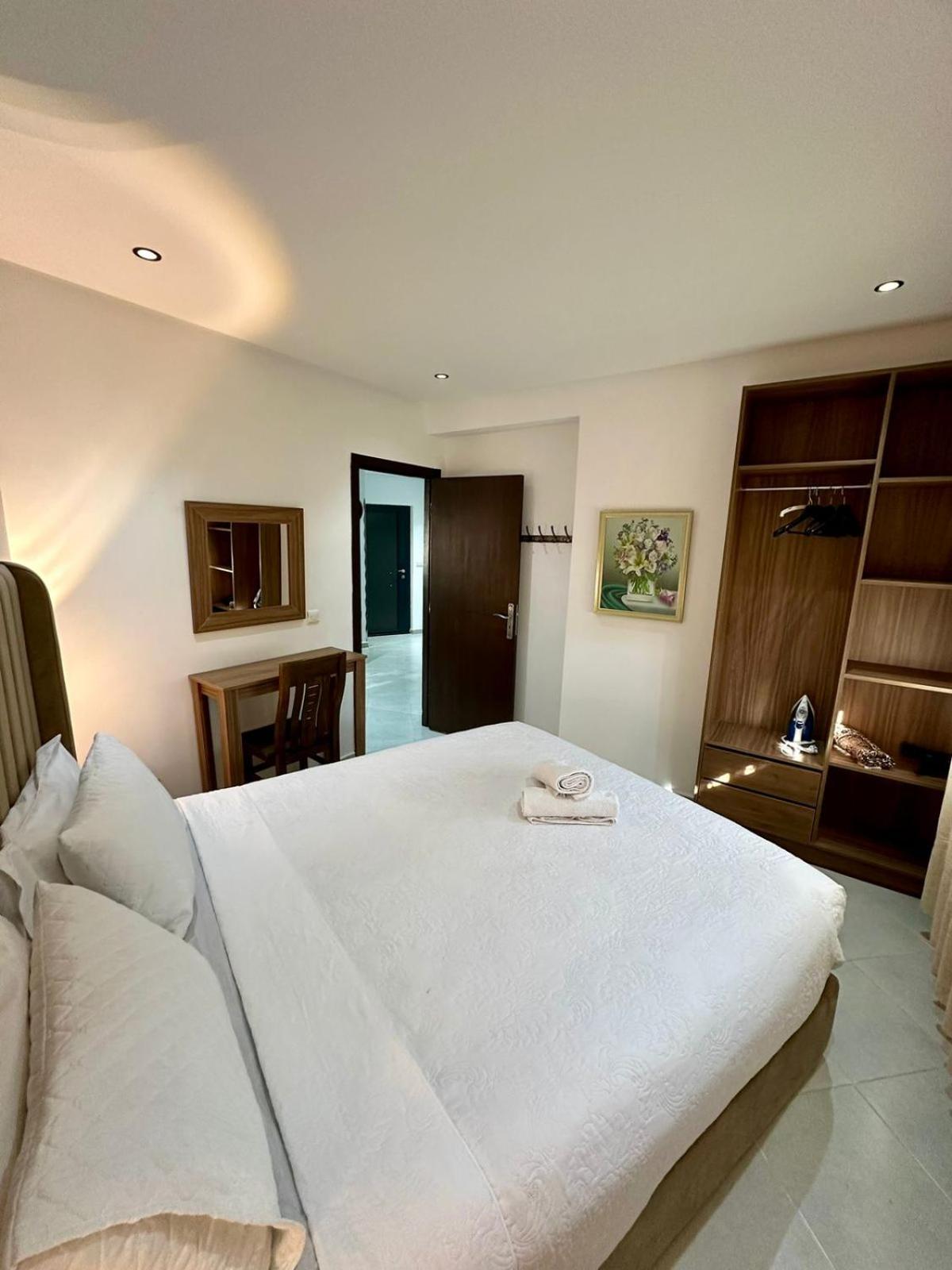 Appart Neuf Lumineux Climatise 1Ere Etage Tangeri Esterno foto